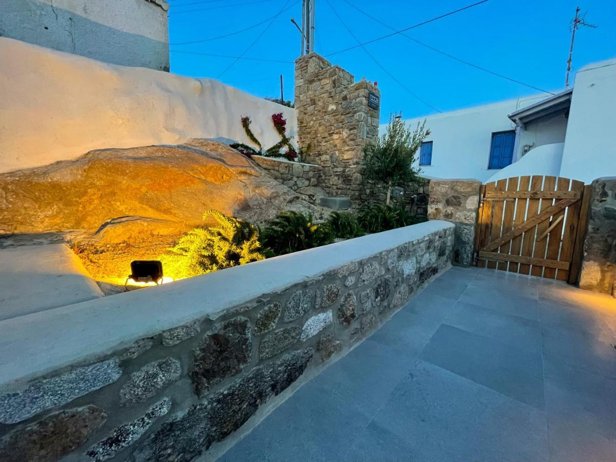 Mykonos Dot Apartments Ano Mera Exterior photo