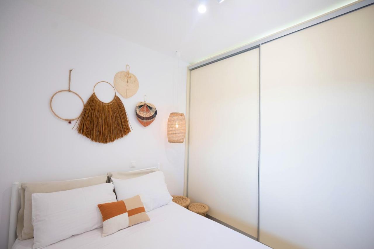 Mykonos Dot Apartments Ano Mera Exterior photo